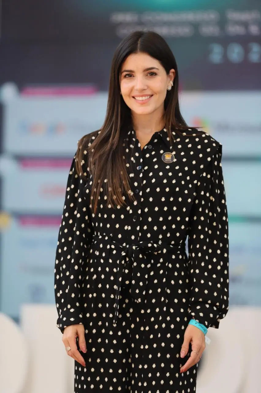 - Nombre: Juliana Isabel Solano Char - Cargo: Secretaria General