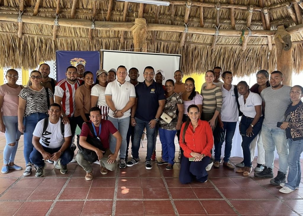 TALLER DE GOBERNANZA TURÍSTICA EN EL MUNICIPIO DE CALAMAR.