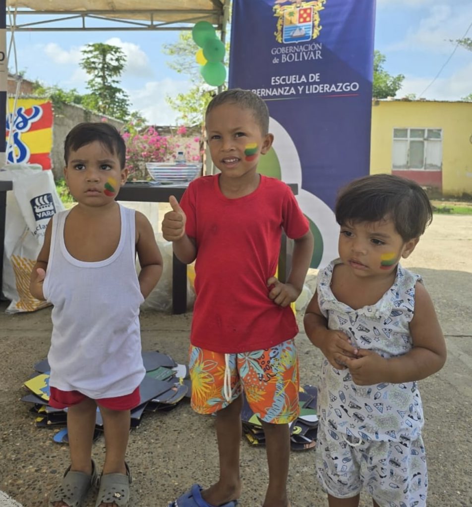 ACTIVIDAD "TU VOZ CUENTA" EN EL BARRIO 1RO DE JULIO DE МОMРОХ.