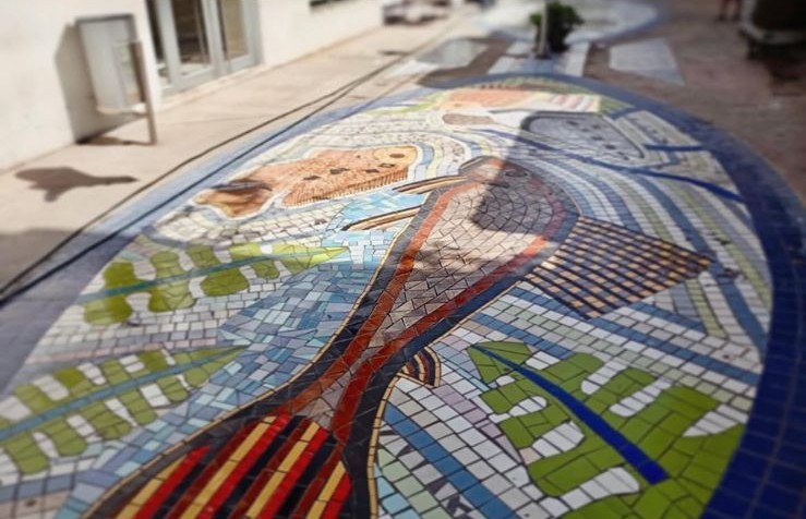MOSAIQUISMO VIVO: ARTE E IDENTIDAD